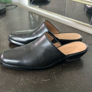 Madewell black leather mules